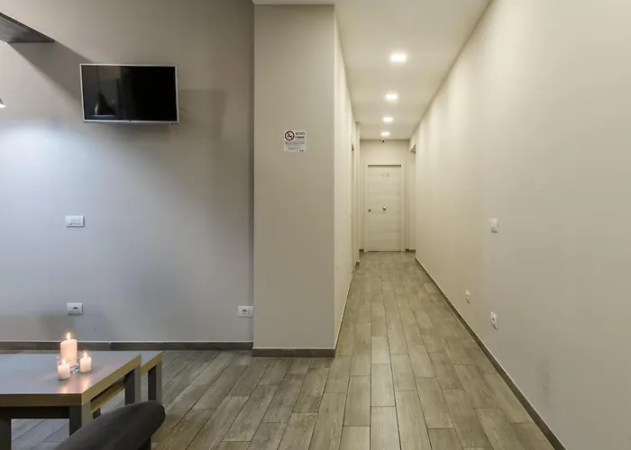 Guest house Break Nomentana 4*